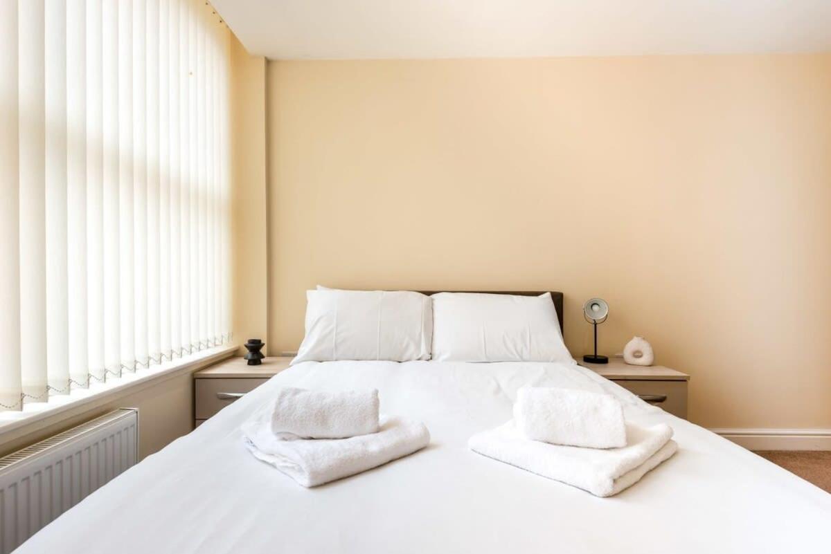 Bright 1 Bedroom Budget Flat In Central Pontefract Buitenkant foto