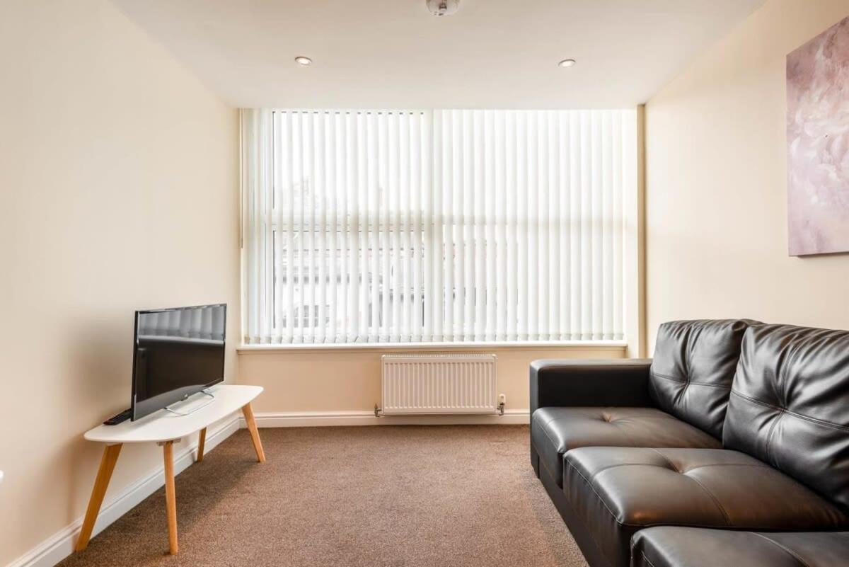 Bright 1 Bedroom Budget Flat In Central Pontefract Buitenkant foto