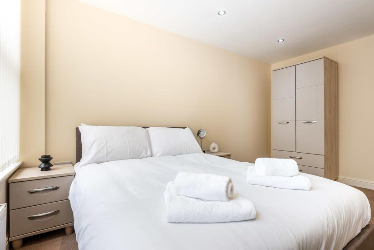 Bright 1 Bedroom Budget Flat In Central Pontefract Buitenkant foto